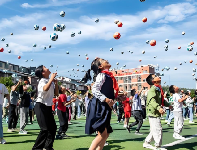 教育是社会的根底而入学公正是整个教育